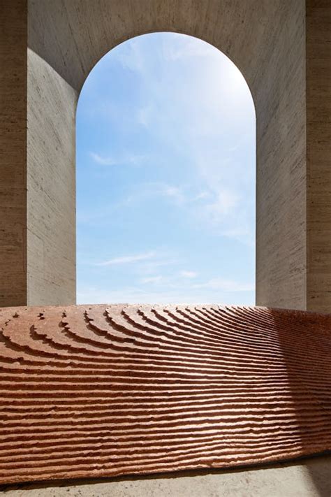 fondazione pomodoro fendi s